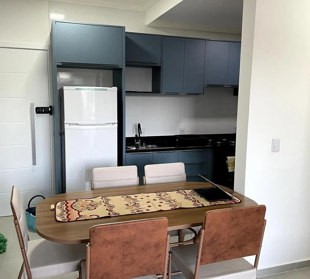 Apartment Com O Pe Na Praia E Outro Na Cidade Florianópolis